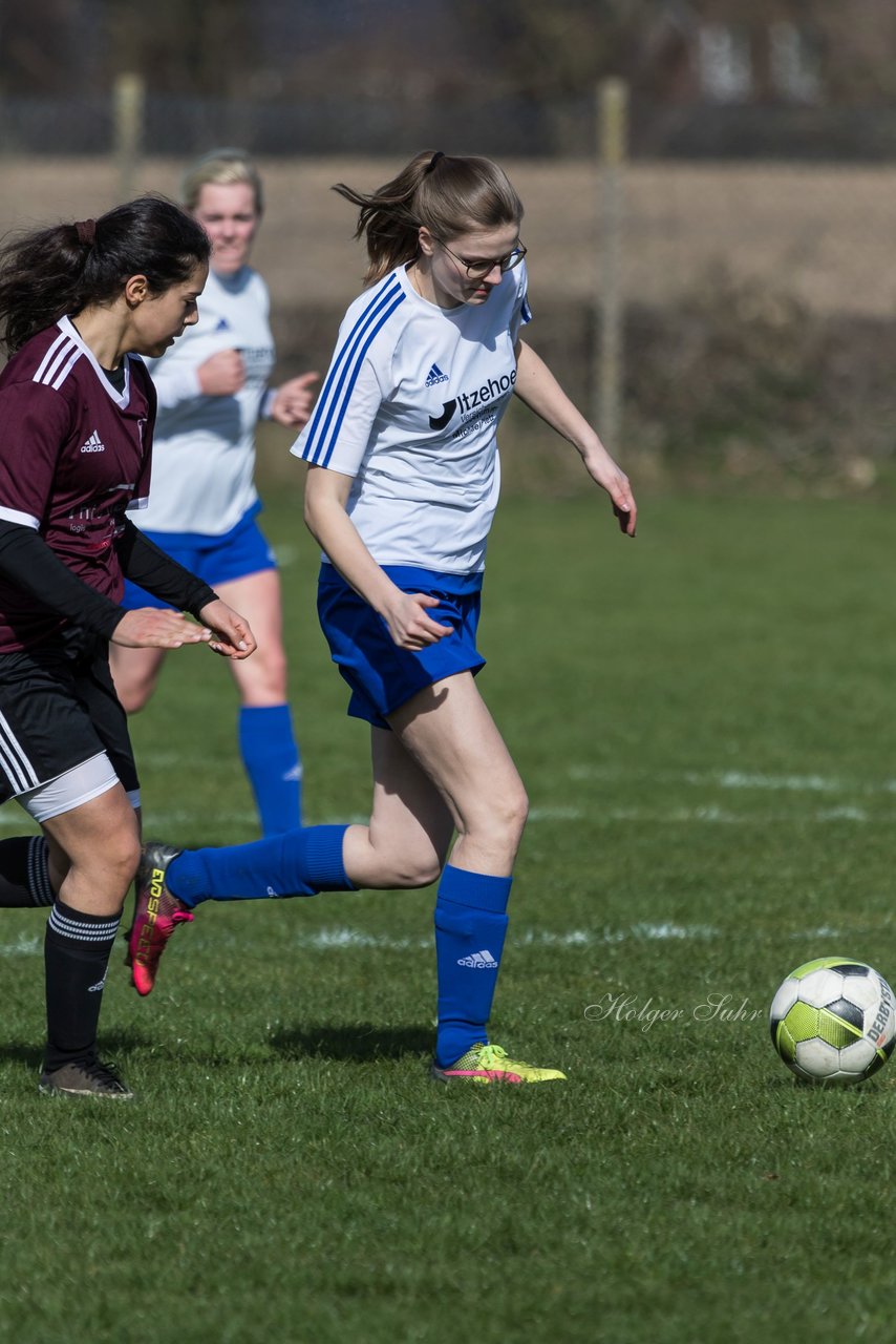 Bild 328 - Frauen TSV Wiemersdorf - VfL Struvenhuetten : Ergebnis: 3:1